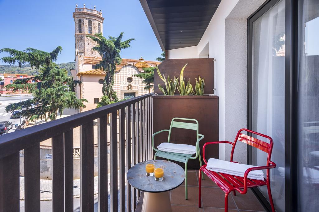Merce Pineda de Mar Phòng bức ảnh